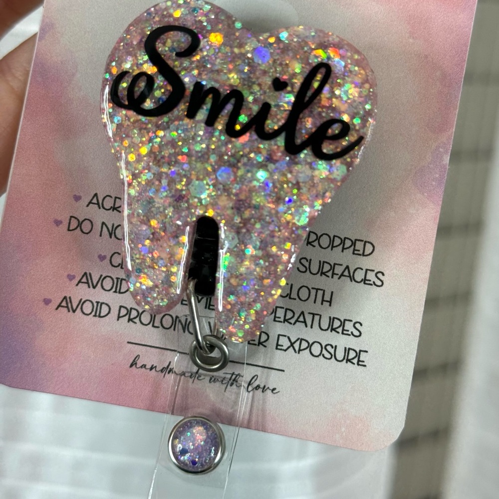 🤍Dentist/ Tooth Glittered Badge Reel/For ID Cards